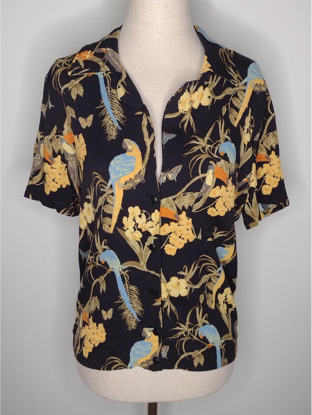 Preloved Reformation Women's Black Tropical Blouse Size Medium